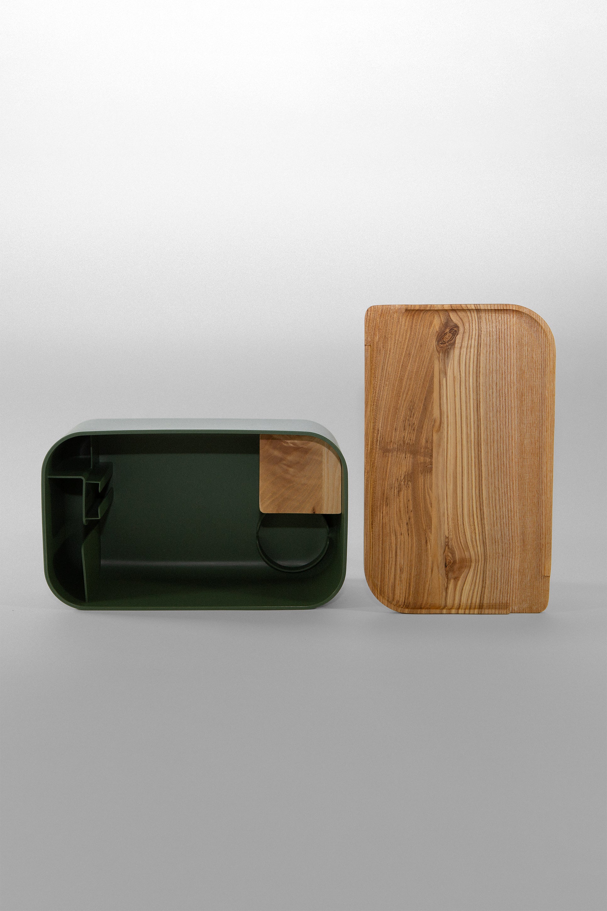 Ludist Stash Box in Jungle — alternate view